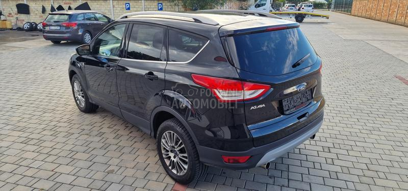 Ford Kuga TITANIUM 4WD