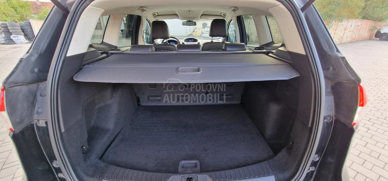 Ford Kuga TITANIUM 4WD