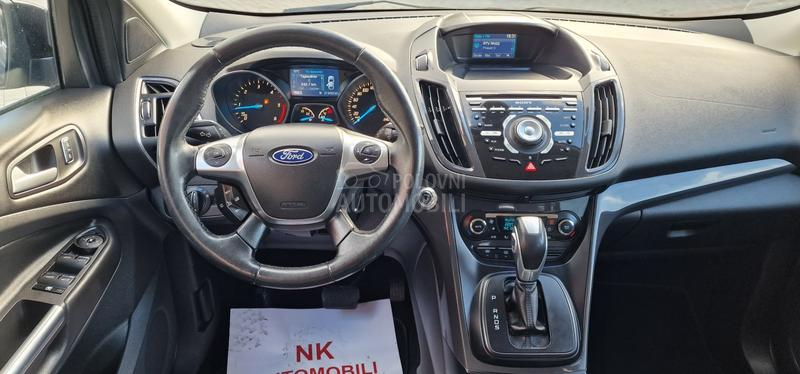 Ford Kuga TITANIUM 4WD
