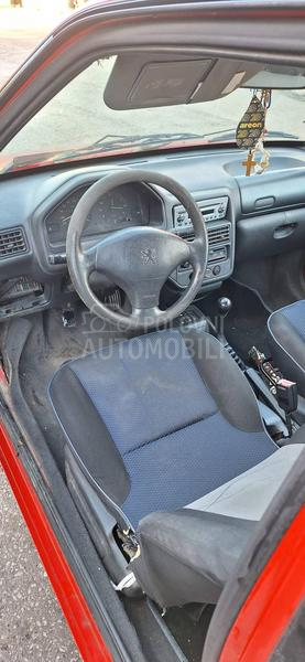 Peugeot 106 