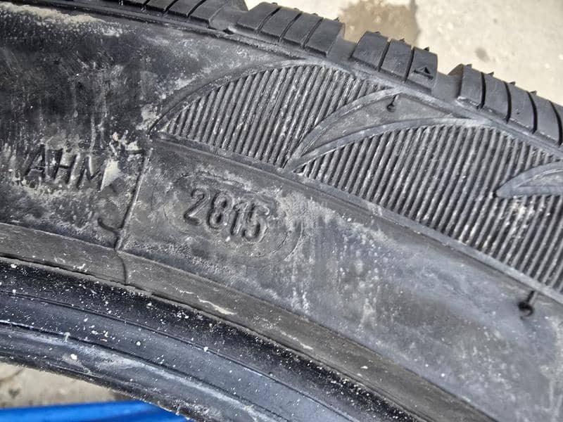 Cooper 195/50 R15 Zimska