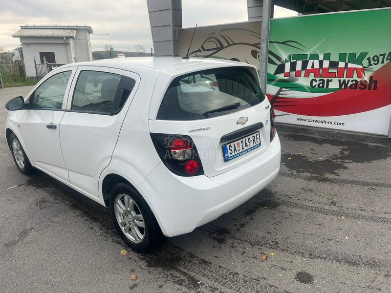 Chevrolet Aveo 1.2  CNG