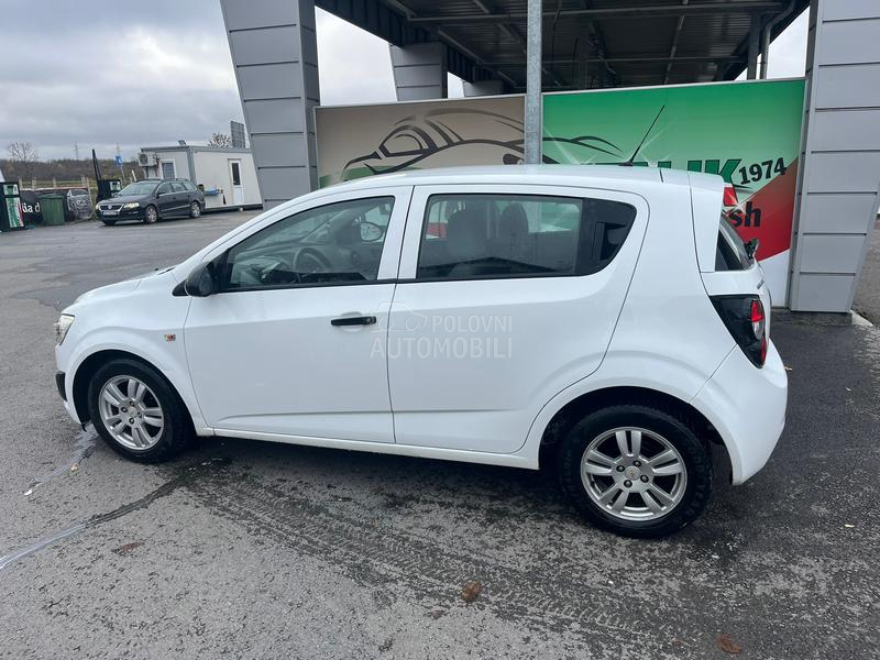 Chevrolet Aveo 1.2  CNG