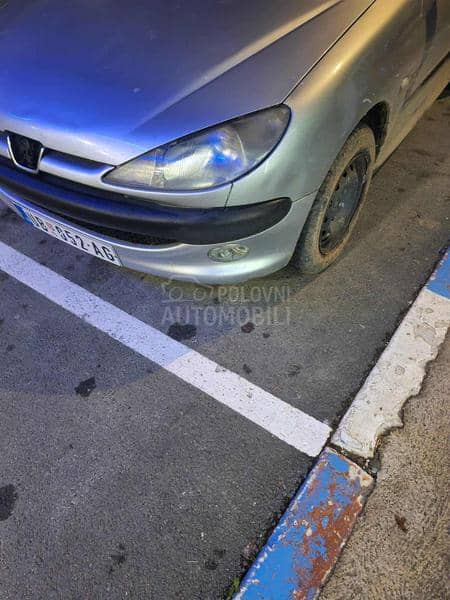 Peugeot 206 