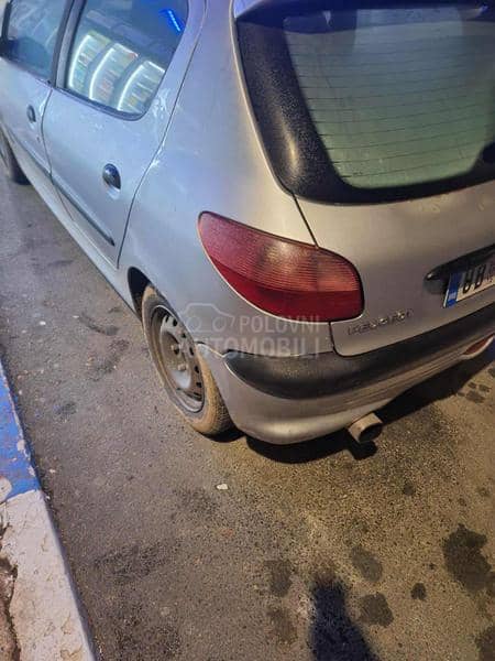 Peugeot 206 