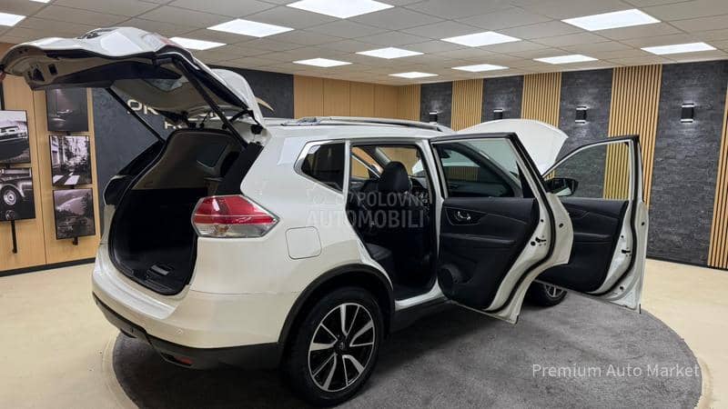 Nissan X-Trail //360/AUT/PANO//FUL