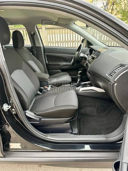 Mitsubishi ASX 1.8