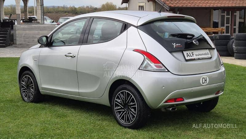Lancia Ypsilon 1.2 CH