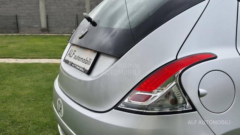 Lancia Ypsilon 1.2 CH
