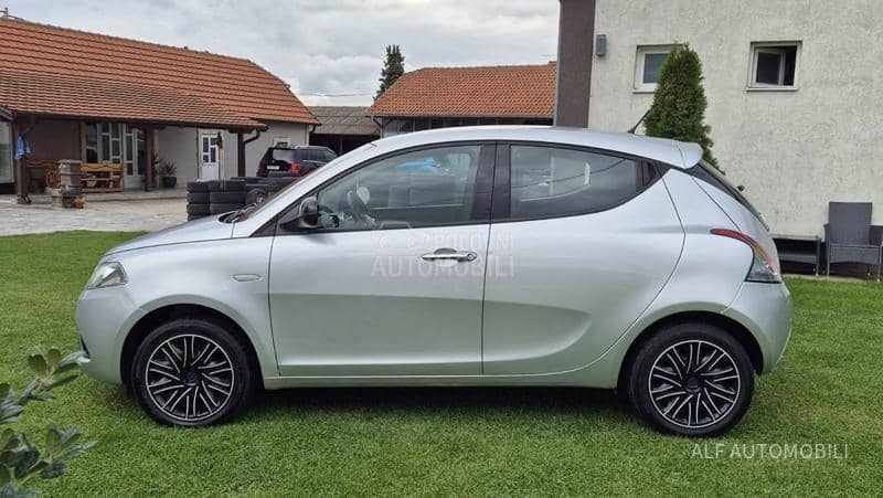 Lancia Ypsilon 1.2 CH