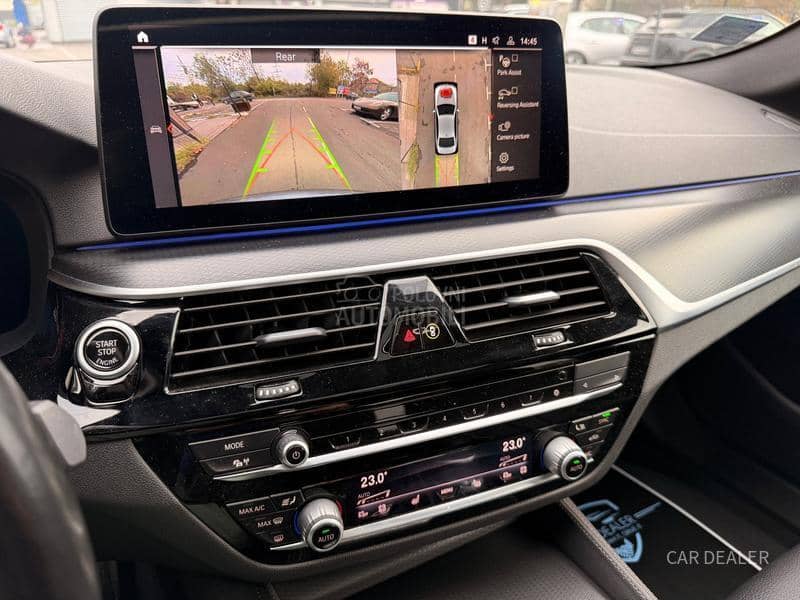 BMW 520 M-sport/pano/360