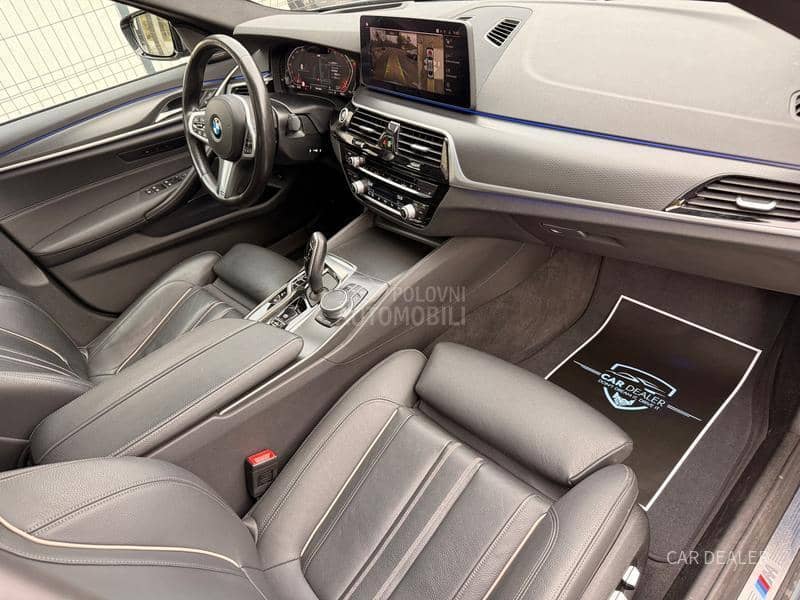 BMW 520 M-sport/pano/360