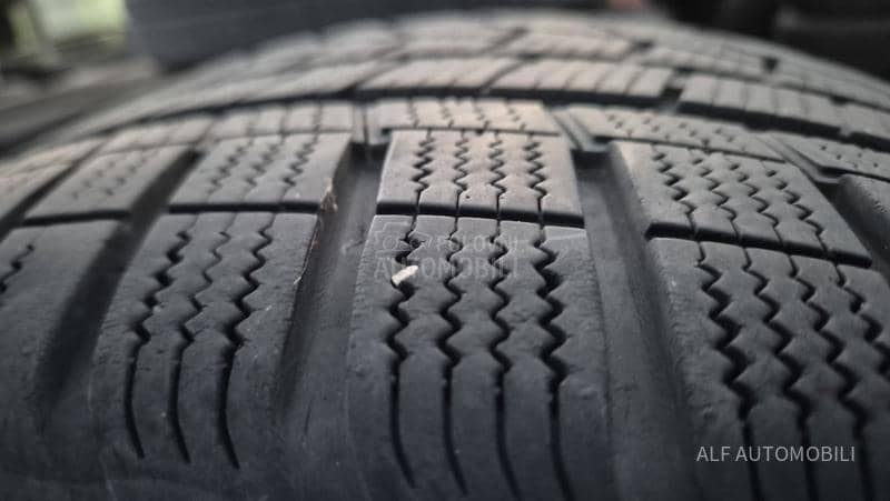 Hankook 275/45 R20 Zimska