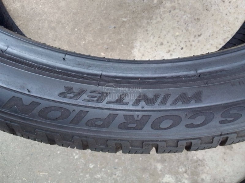 Pirelli 265/35 R22 Zimska