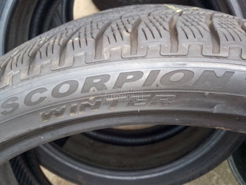 Pirelli 265/35 R22 Zimska