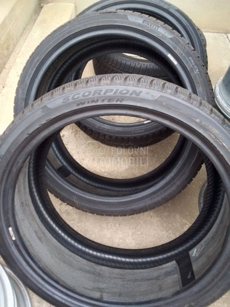 Pirelli 265/35 R22 Zimska