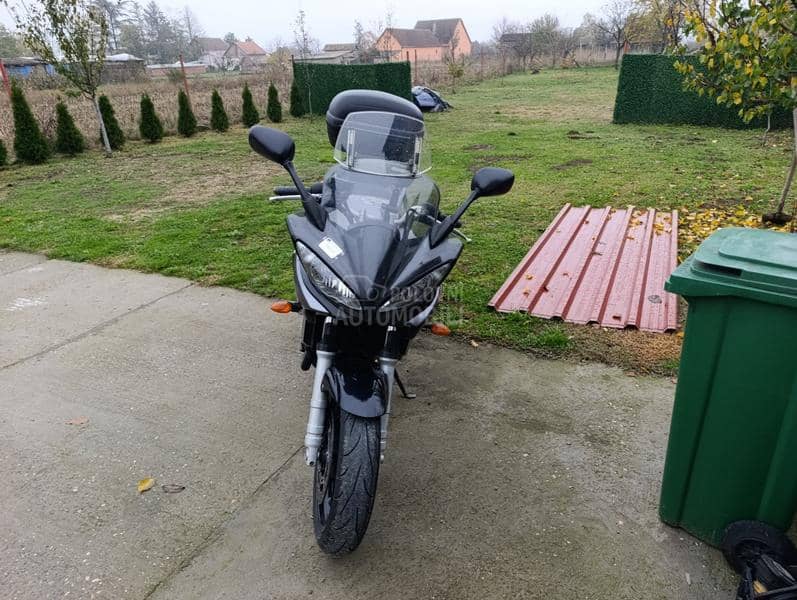 Yamaha fz6