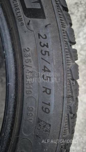 Michelin 235/45 R19 Zimska