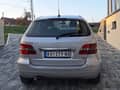 Mercedes Benz B 180 