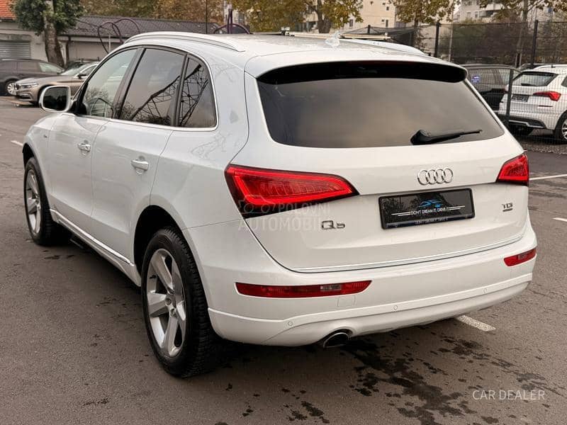 Audi Q5 s-line/AUT/quattro