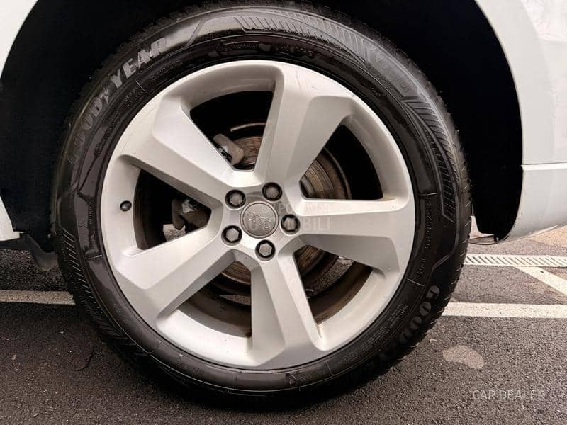 Audi Q5 s-line/AUT/quattro