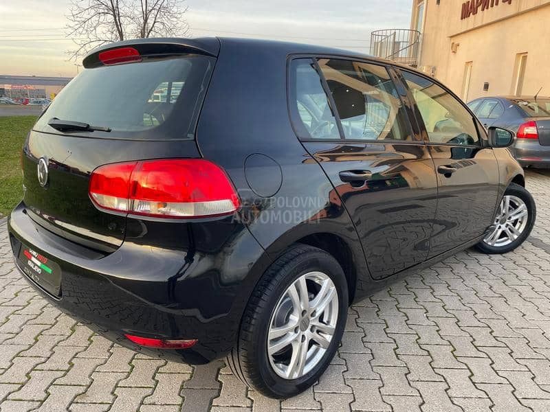 Volkswagen Golf 6 1.6 8V  102.k.s