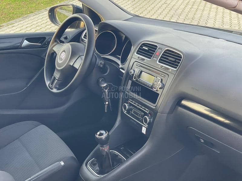 Volkswagen Golf 6 1.6 8V  102.k.s