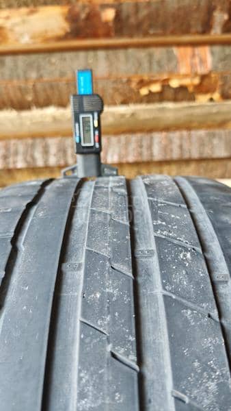 Hankook 275/40 R18 Letnja