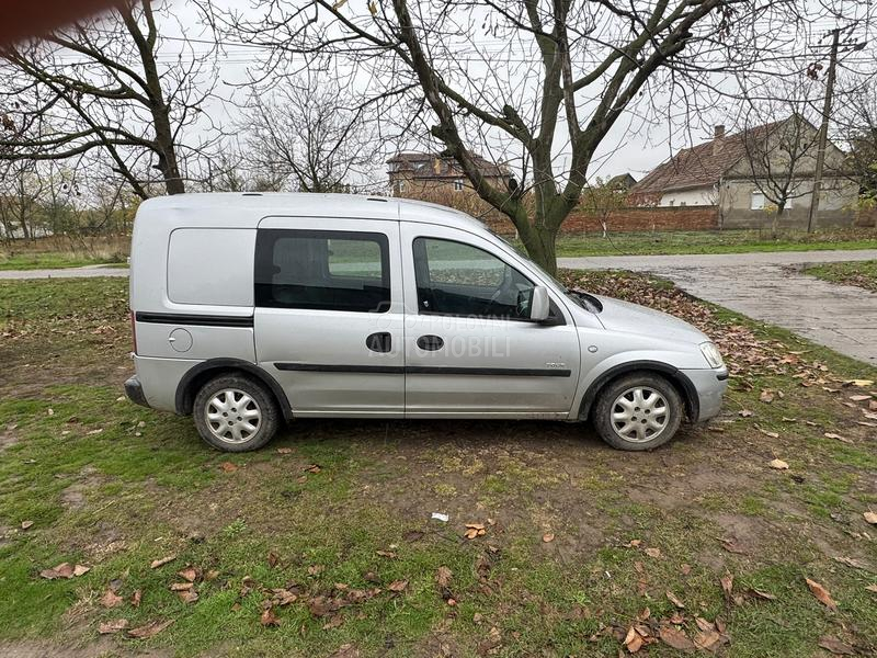 Opel Combo 