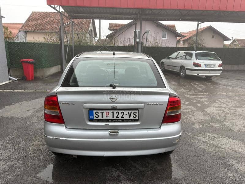Opel Astra G 