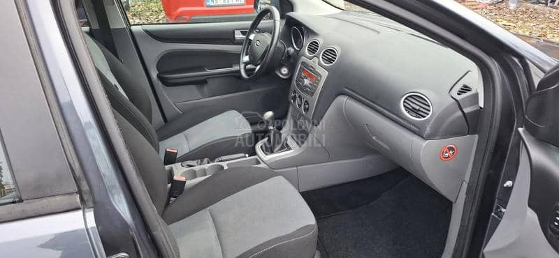 Ford Focus 1.6 BENC