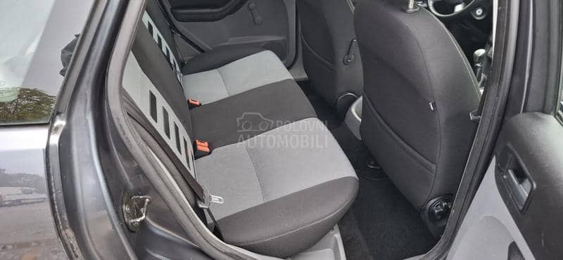 Ford Focus 1.6 BENC