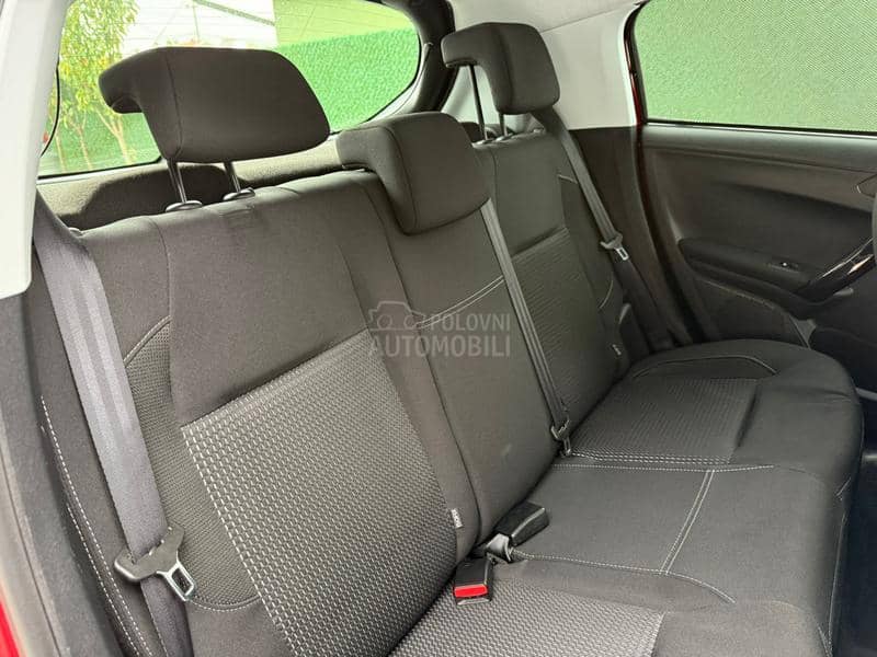Peugeot 208 1.6HDI FUL/LED/NAV