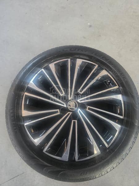 Aluminijumske felne  19" 5 x 112