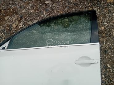 Prednje levo staklo za Volkswagen Passat B5, Passat B5.5