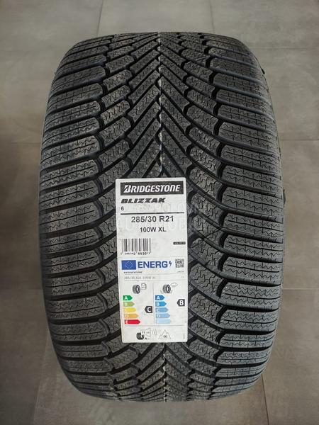 Bridgestone 285/30 R21 Zimska