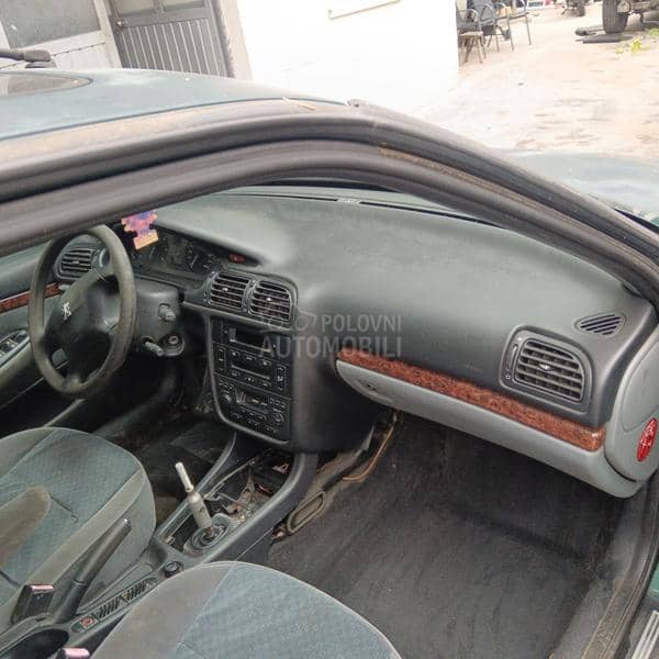 Delovi za Peugeot 406 2,0 hdi 2001. god.