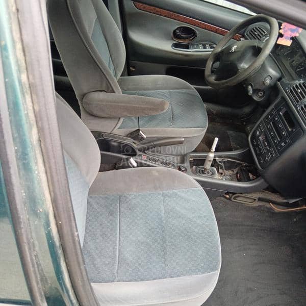 Delovi za Peugeot 406 2,0 hdi 2001. god.