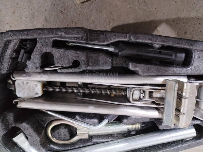 set dizalica kljuc i kuka