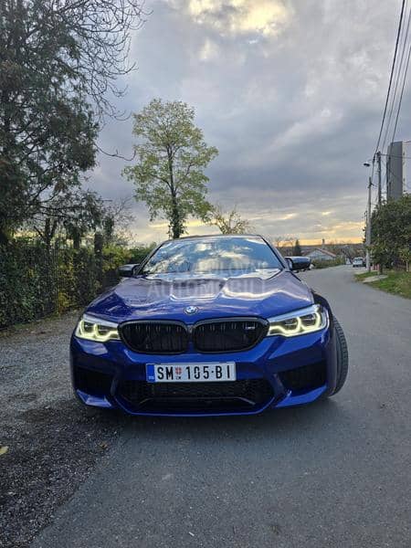 BMW M5 