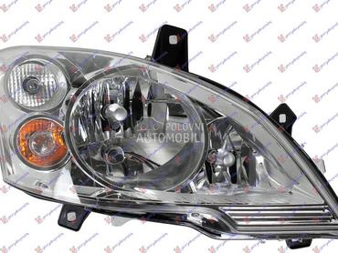 FAR ELEKTRICNI Desno za Mercedes Benz V Klasa od 2010. do 2015. god.