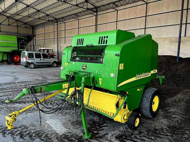 John Deere 578