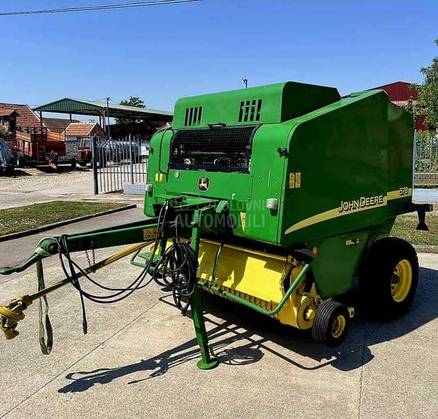 John Deere 578