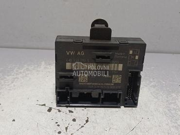 ELEKTRONIKA MODUL VRATA za Audi A8
