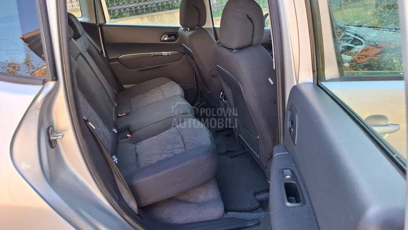 Peugeot 3008 1.6 HDI