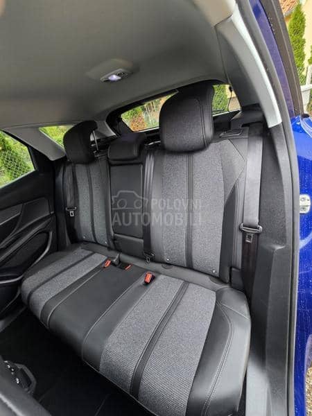 Peugeot 3008 ALLURE/VIRT/AT8