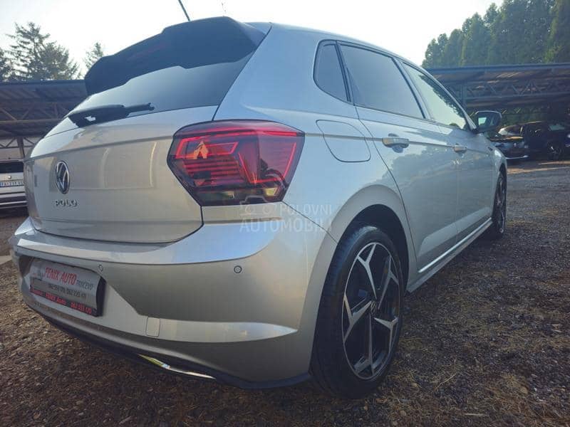 Volkswagen Polo R LINE