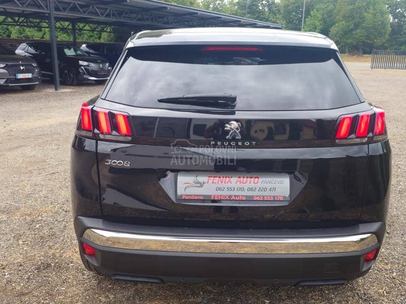 Peugeot 3008 VIRTUAL/AT8