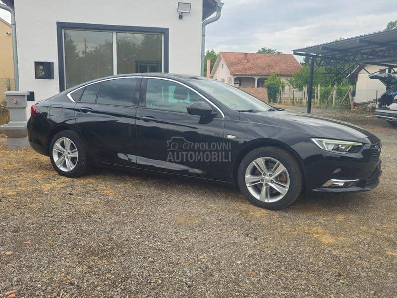 Opel Insignia 1.6 Grand Sport/AT