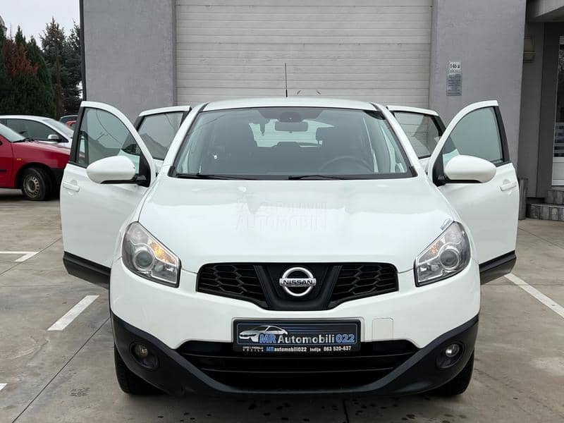 Nissan Qashqai 1.6b TEKNA